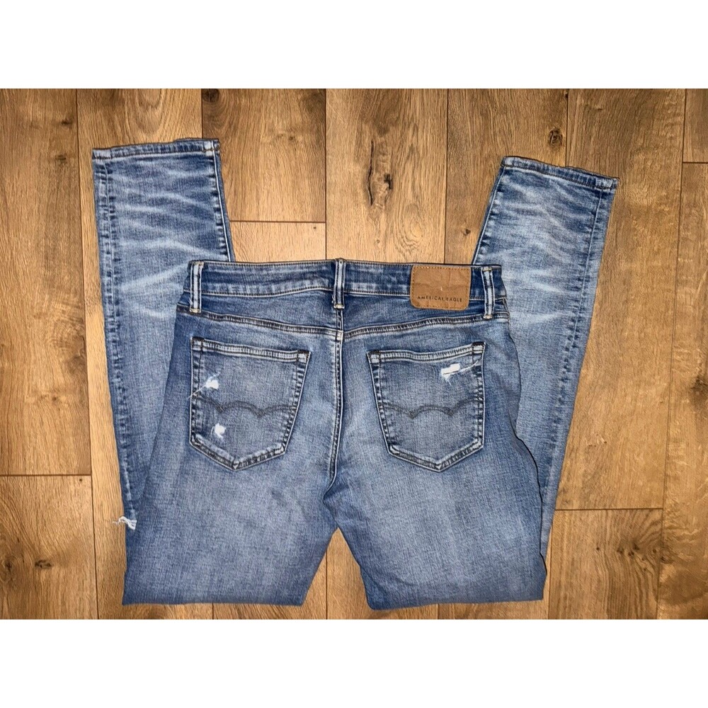 Menβs American Eagle Air flex+ Athletic Skinny Jeans 32x34 Med Wash Destructed
